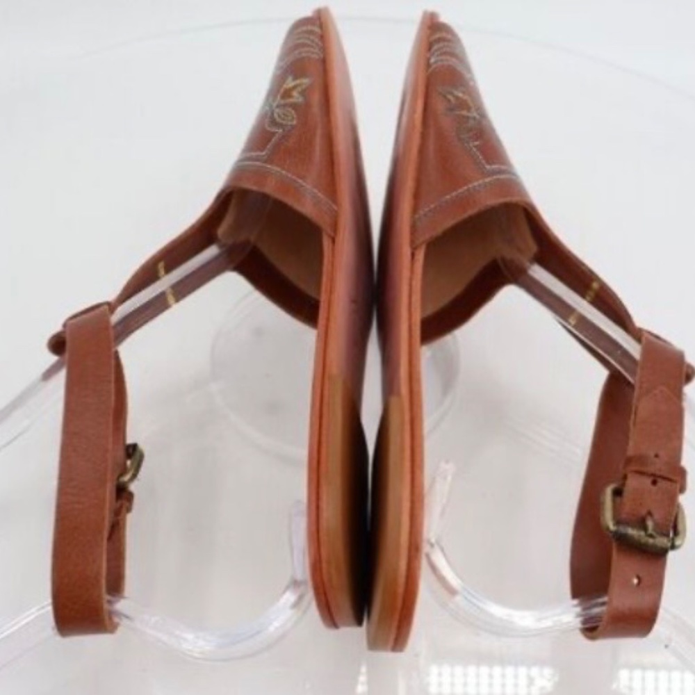 The GREAT brown leather western embroidered sandals size 7 - Picture 7 of 9